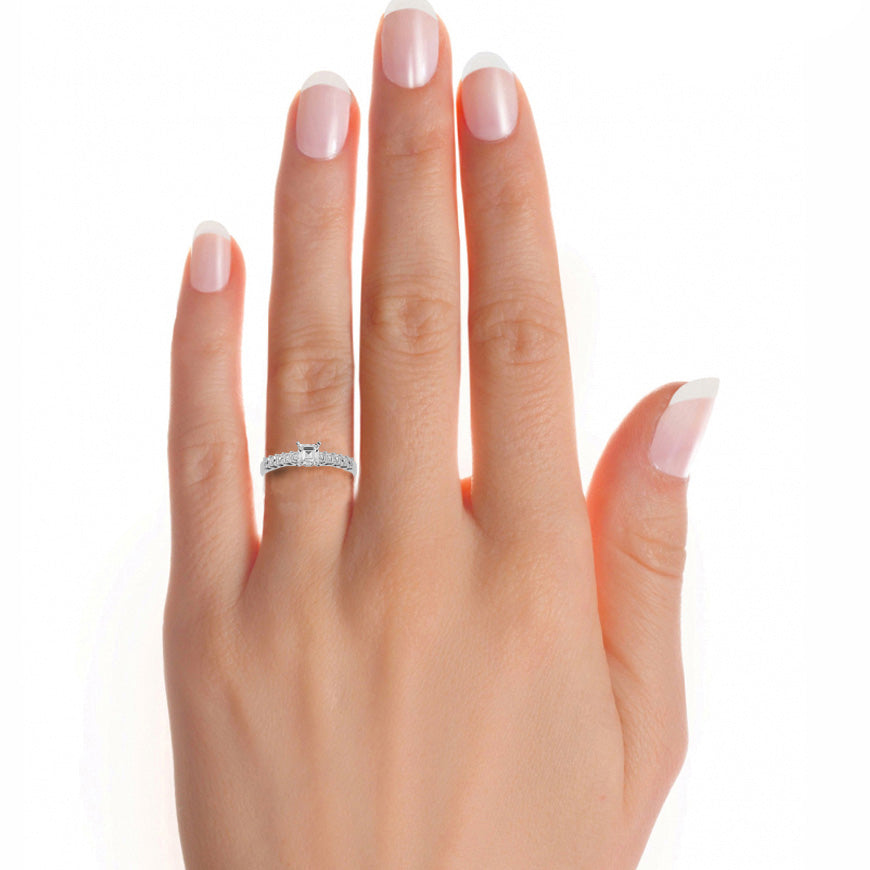 HOH Harris Diamond Solitaire Ring